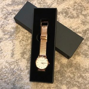 ❤️Eddie Borgo Watch